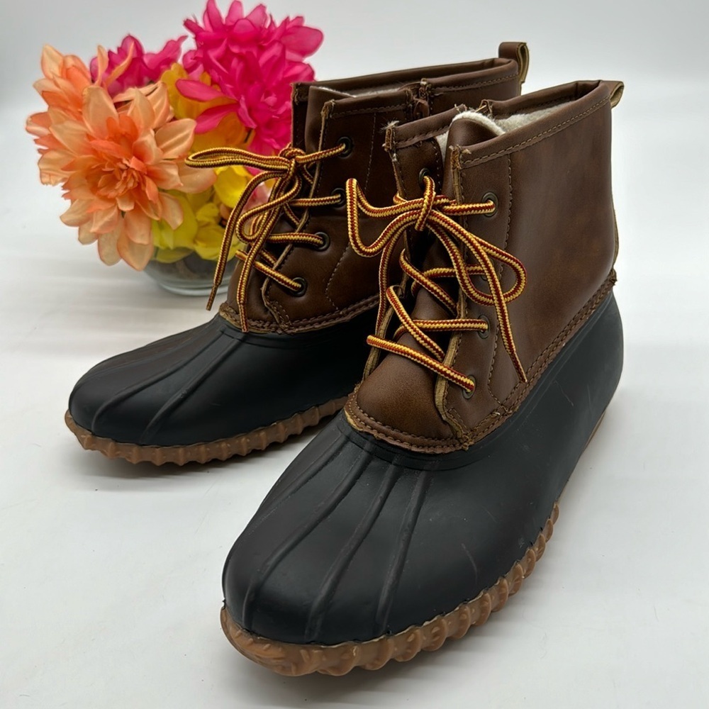 Portland Boot Company Brown Tan Duck Boots Size 10 WRB6419